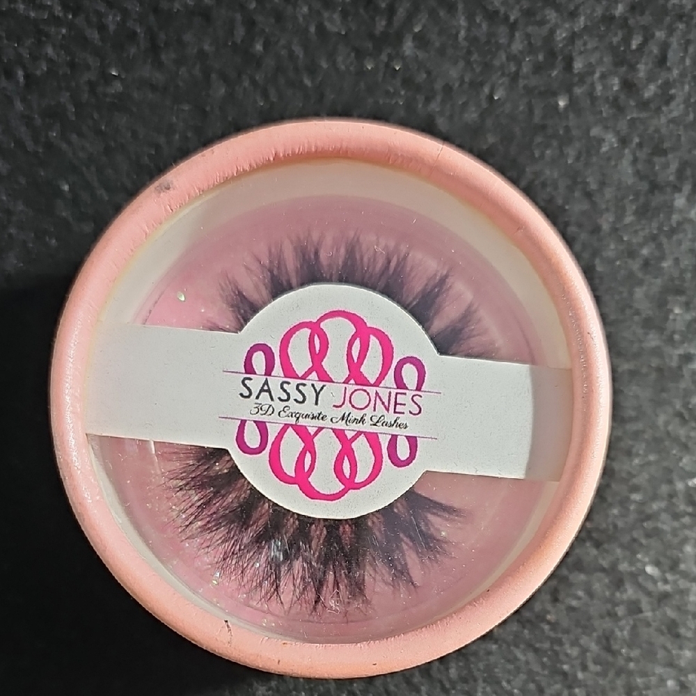 Sassy Jones Mink Eyelashes - Sabrina